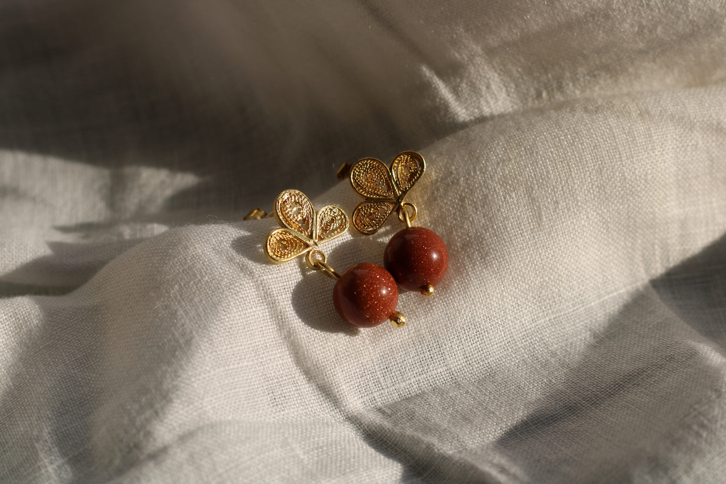 ARETES TRÉBOL CON VENTURINA