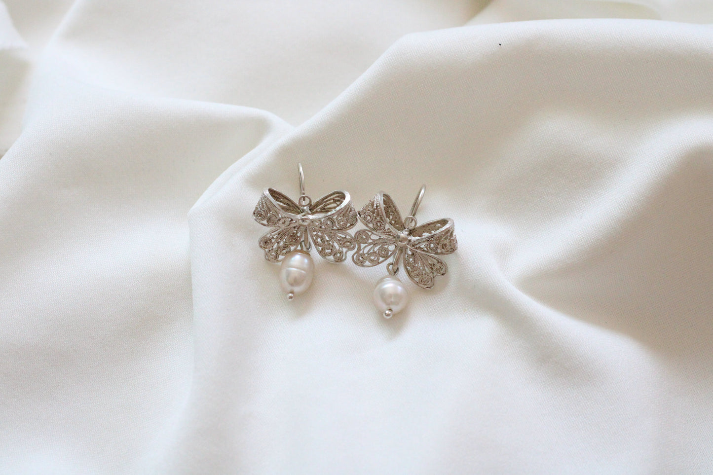 ARETES LAZOS
