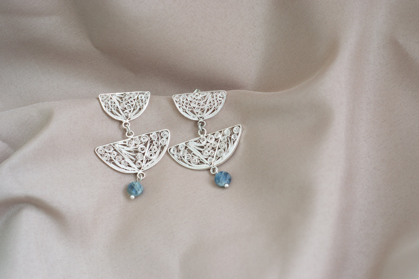 ARETES CLEOPATRA CON SODALITA