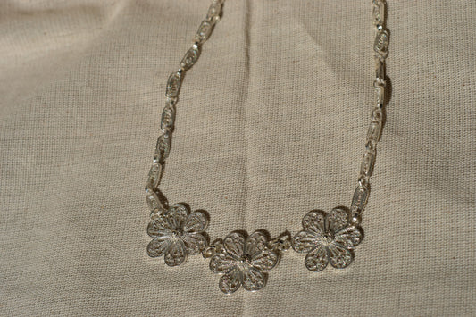 COLLAR PEPITAS