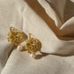 ARETES ROSETAS CON PERLA DE RÍO